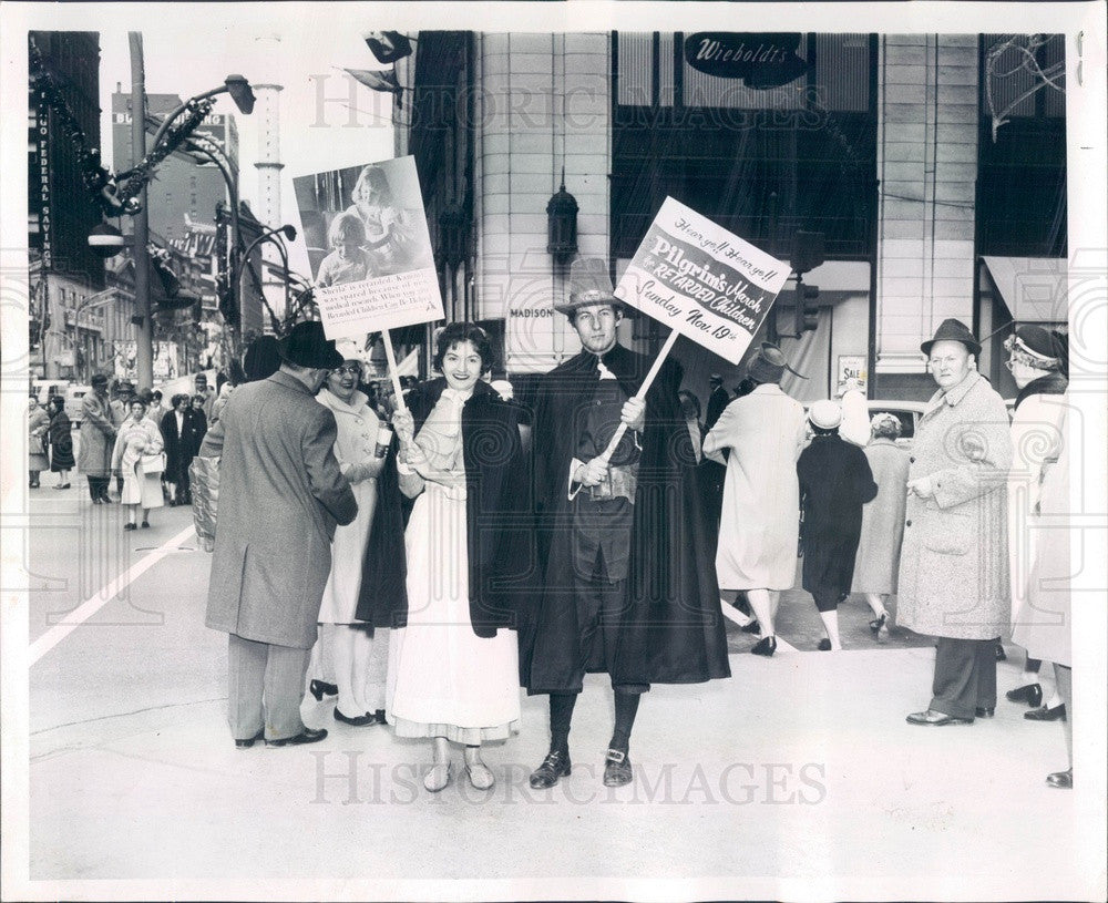 1961 Chicago, Illinois Pilgrims March for Retarded Children Press Photo - Historic Images