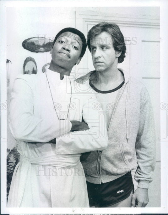 1983 Hollywood Actor TK Carter/Richard Gilliland in Just Our Luck Press Photo - Historic Images