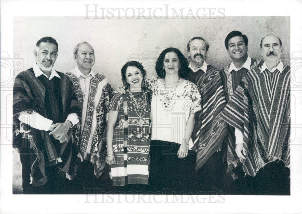 1998 Chicago, IL Musicians Los Folkloristas at Mexican Performing Press Photo - Historic Images