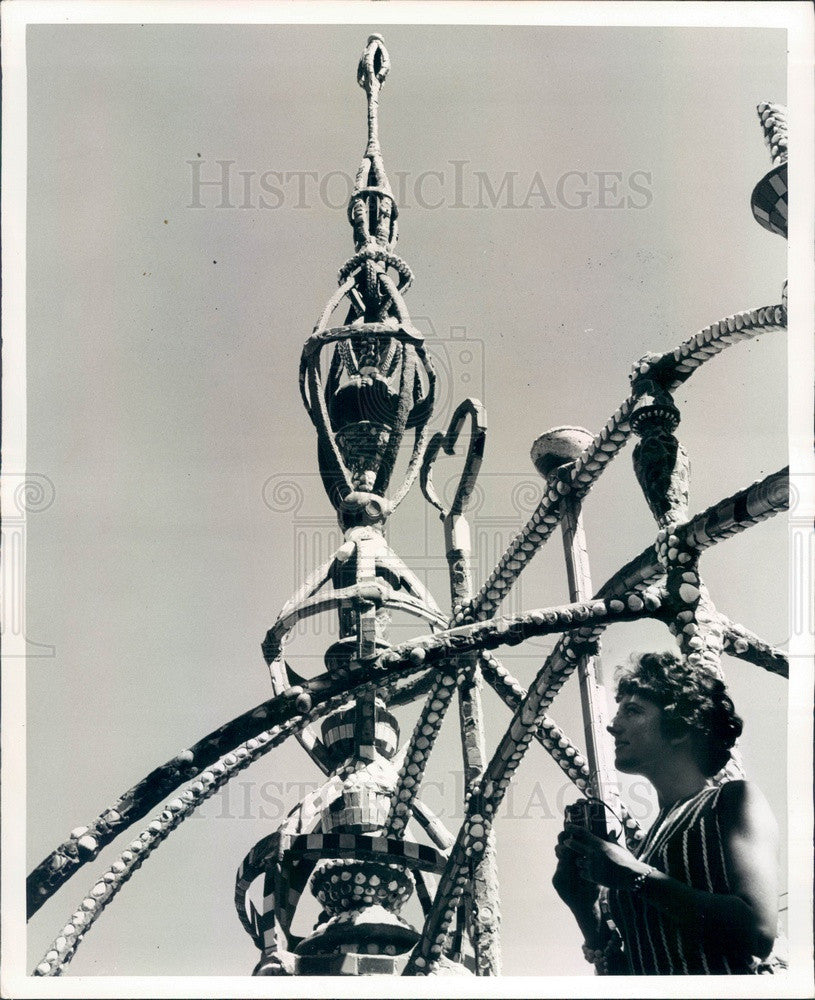 1960 Los Angeles, California Simon Rodia Watts Tower Press Photo - Historic Images