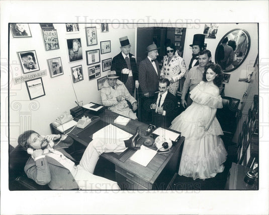 1981 Hollywood, California Ron Smith's Celebrity Look-Alikes Firm Press Photo - Historic Images