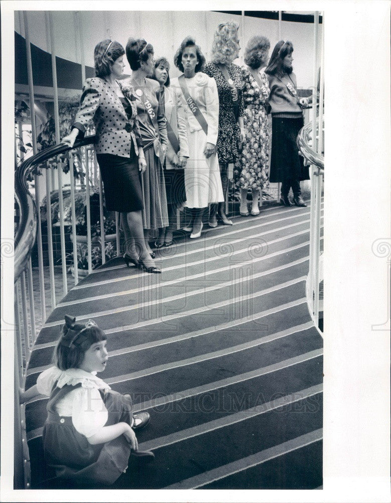 1990 Chicago, Illinois St Patrick&#39;s Day Parade Queens Reunion Press Photo - Historic Images