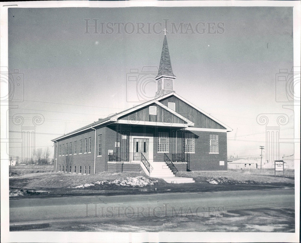 1961 Calumet City, Illinois First Baptist Church Press Photo - Historic Images