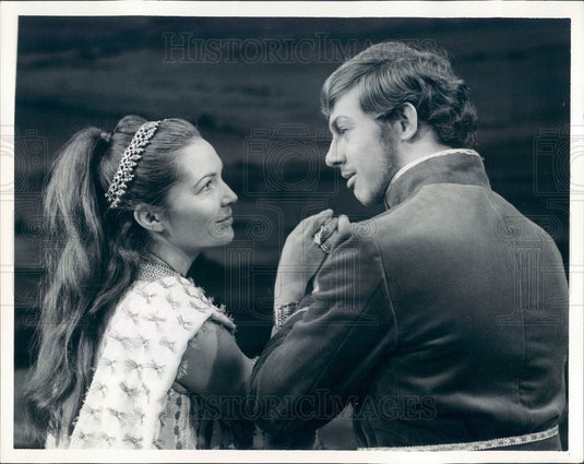 1970 Hollywood Actress Fionnuala Flanagan & Fred Marlow Press Photo - Historic Images