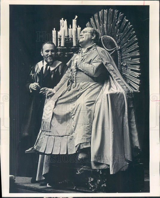 1966 Actors Henry Frazier & Ray Reinhardt in Tiny Alice Press Photo - Historic Images