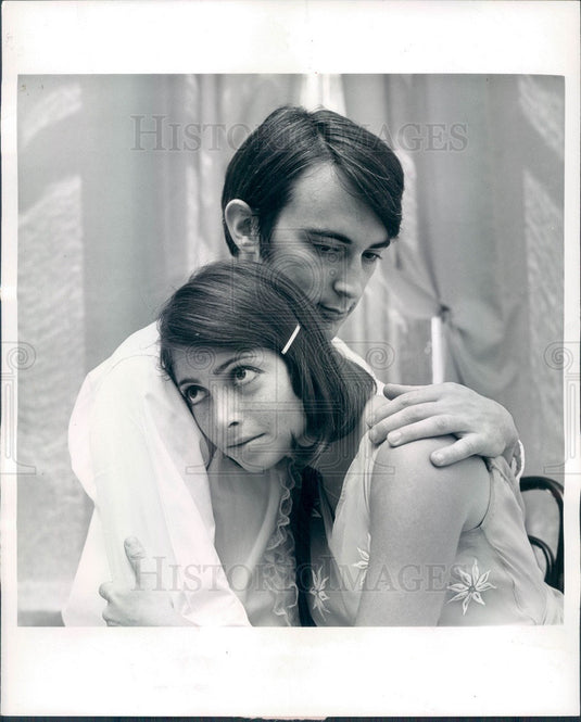 1967 Actors David Grimm & Judith Mihalyi in Thieves' Carnival Press Photo - Historic Images