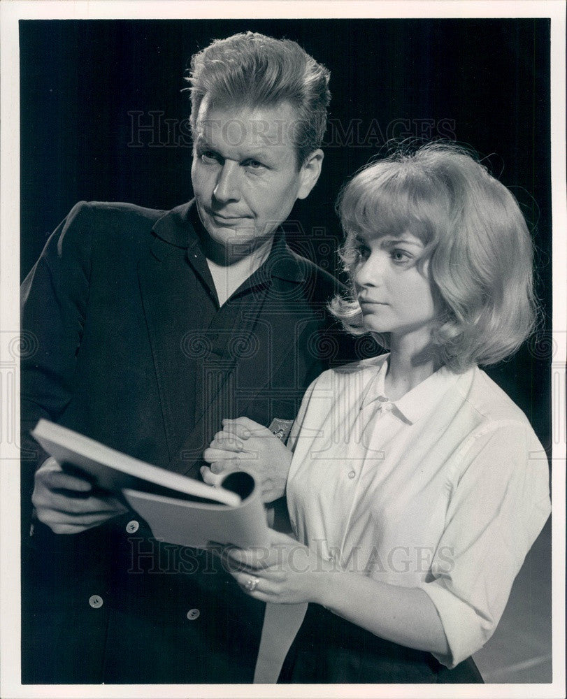 1963 Broadway/Opera Actor Robert Rounseville &amp; Gail Johnston Press Photo - Historic Images