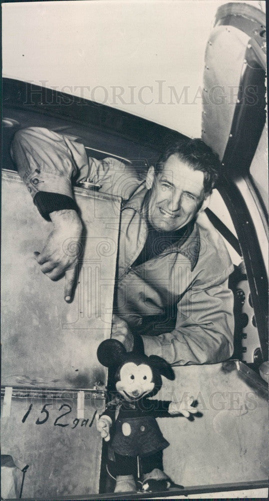 1954 US Aviator Max Conrad, The Flying Grandfather, Light Plane WRH Press Photo - Historic Images