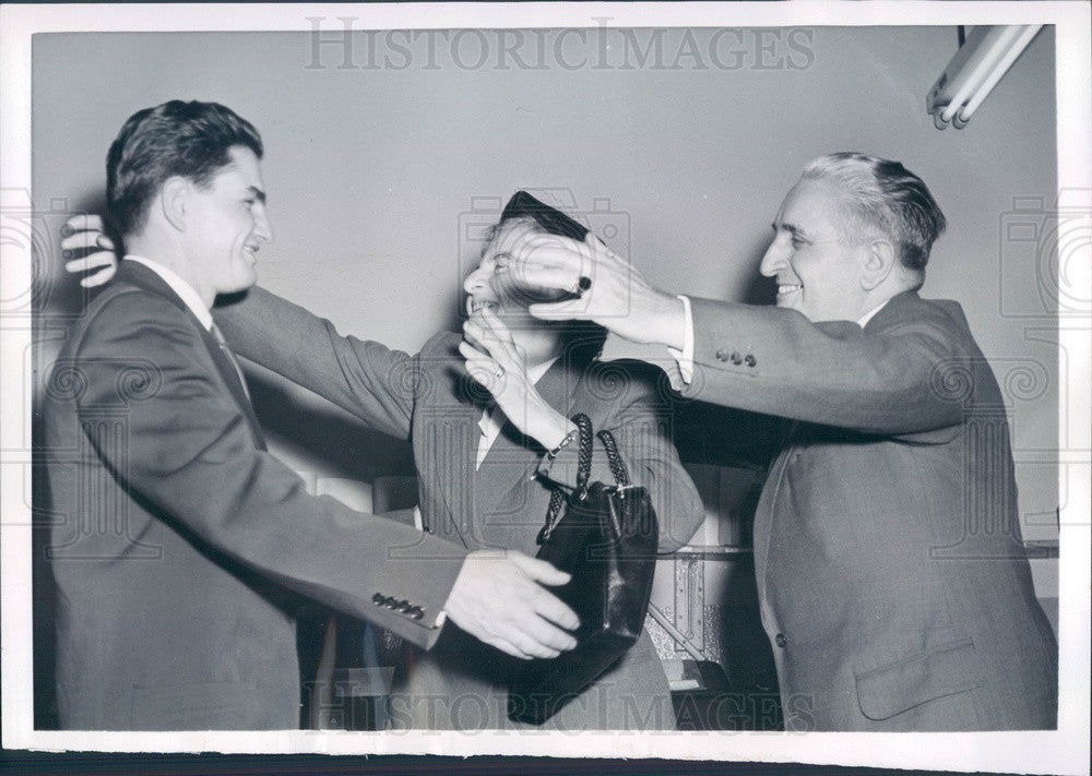 1955 Detroit, Michigan WWII Russian Slave Labor Camp Prisoners Press Photo - Historic Images