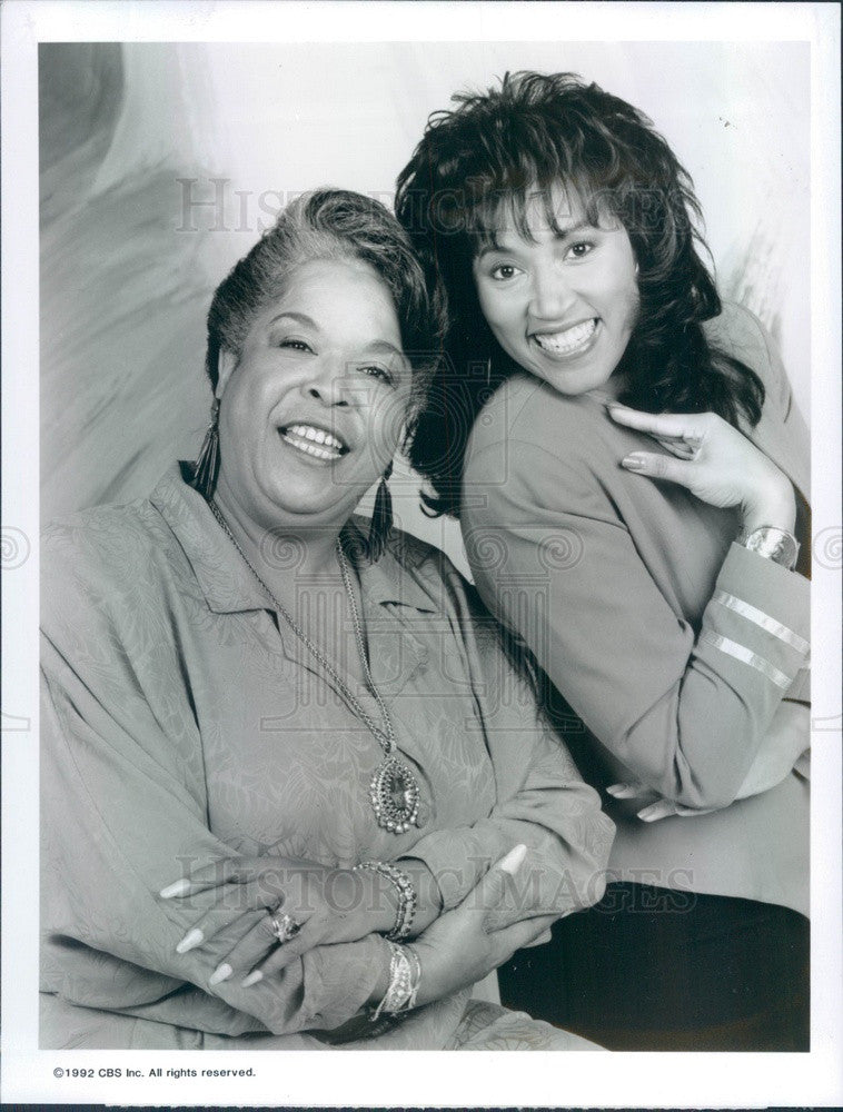 1992 Hollywood Actors Della Reese &amp; Jackee Harry in Royal Family Press Photo - Historic Images