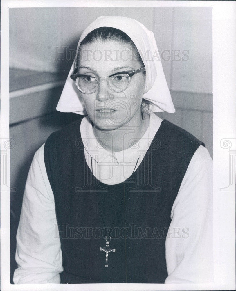 1967 Montreal, Canada Cult Member Mary Bugajski Press Photo - Historic Images