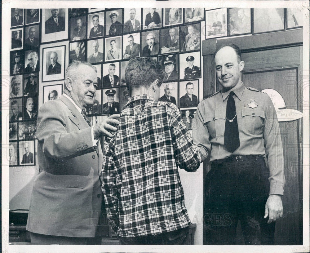 1954 Colorado Springs, Colorado Police Chief IB (Dad) Bruce Press Photo - Historic Images
