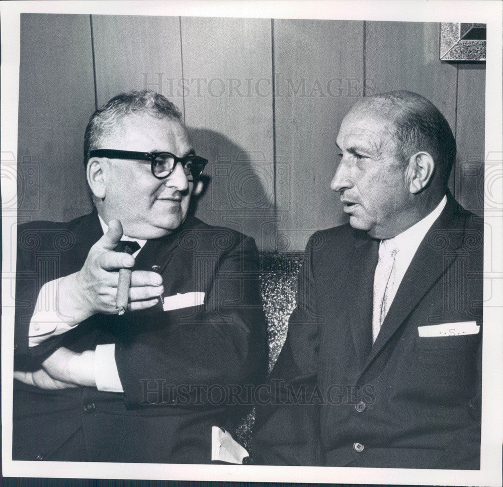 1959 Author Harry Golden &amp; John Streltzer Press Photo - Historic Images