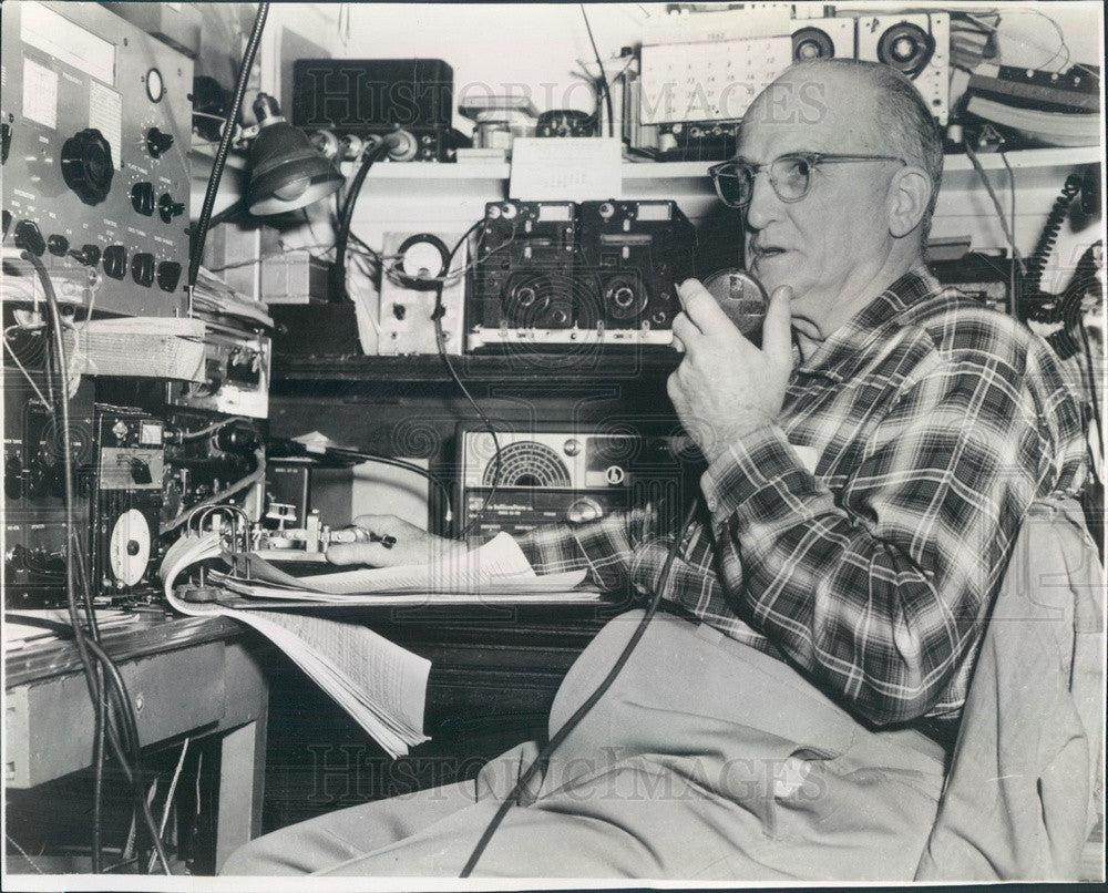 1962 Boulder, CO Weather Radio Network Operator Eugene Link Press Photo - Historic Images