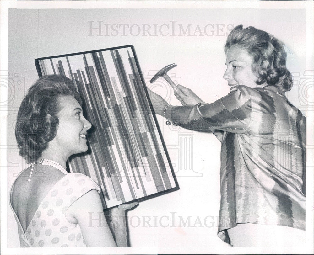 1963 Denver, Colorado Artists Arlyne Lampshire &amp; Pat Sexton Press Photo - Historic Images