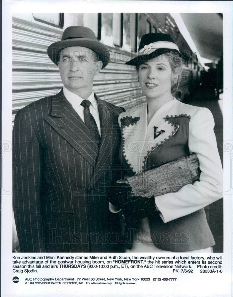 1992 Hollywood Actors Ken Jenkins &amp; Mimi Kennedy in Homefront Press Photo - Historic Images