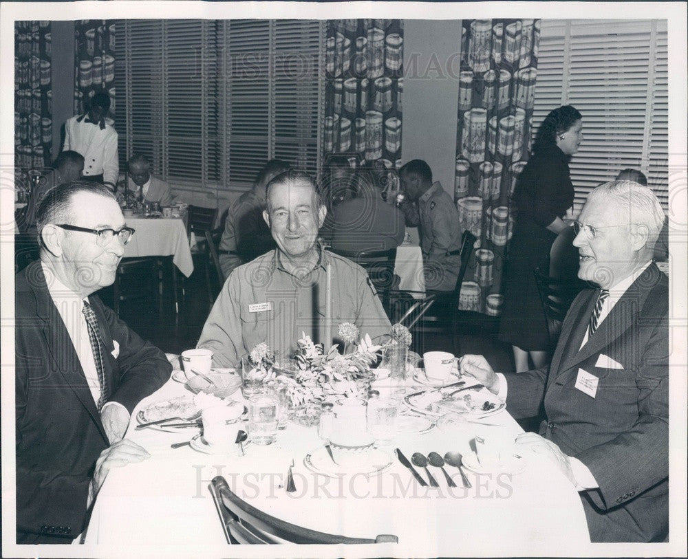 1958 Fifth US Army Commanding General Lt Col WH Arnold Press Photo - Historic Images