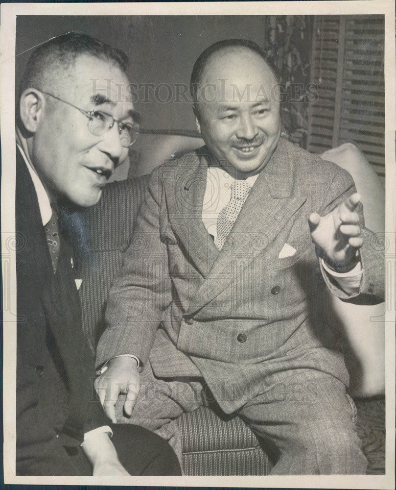 1953 Gov Mikine Kuwahara and Noburo Masuda Press Photo - Historic Images