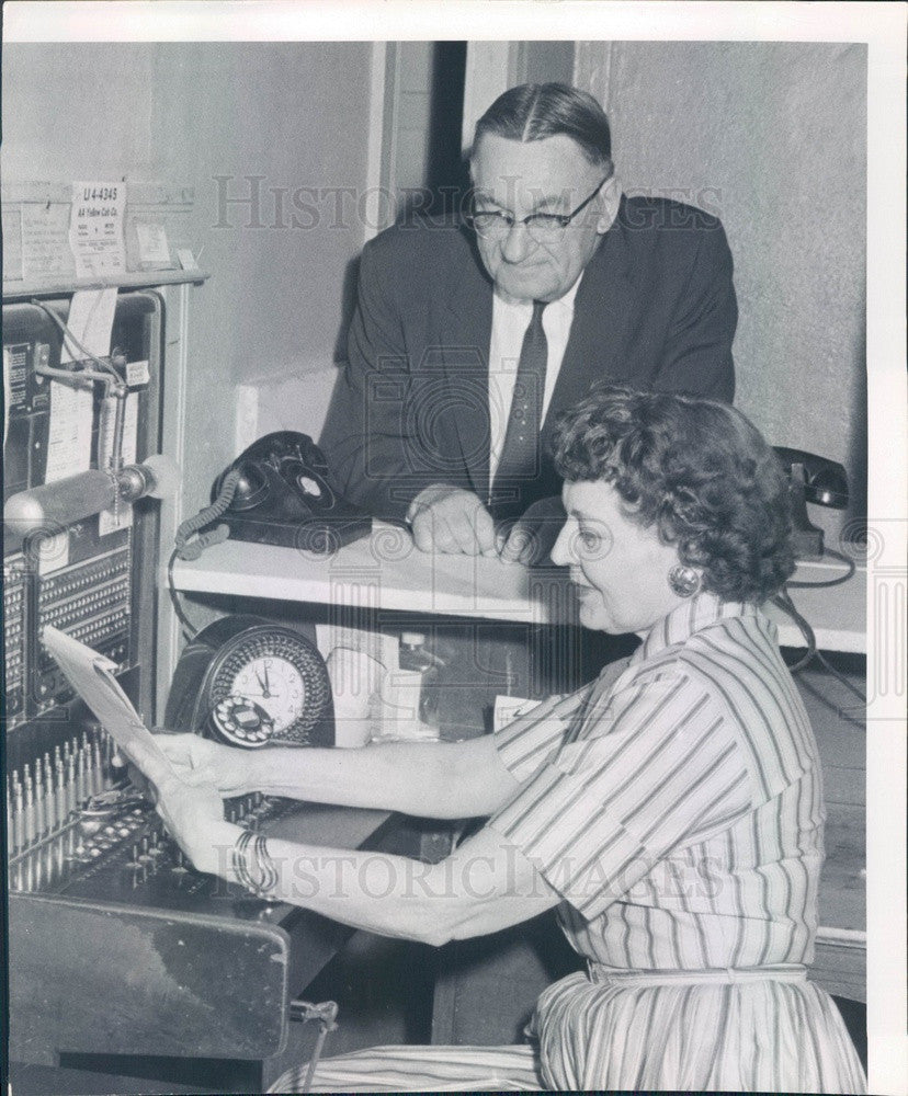 1960 Colorado Congressman J. Edgar Chenoweth & Marion Wallace Press Photo - Historic Images