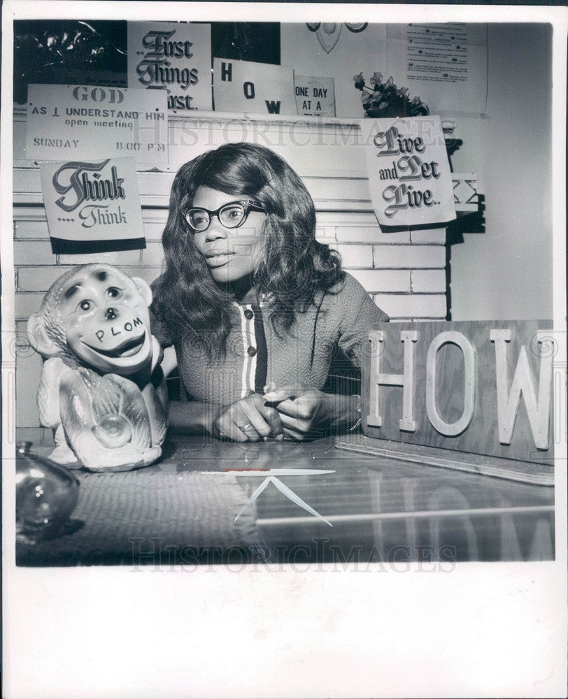 1965 Detroit, Michigan Sobriety House Founder Gloria Brown Press Photo - Historic Images