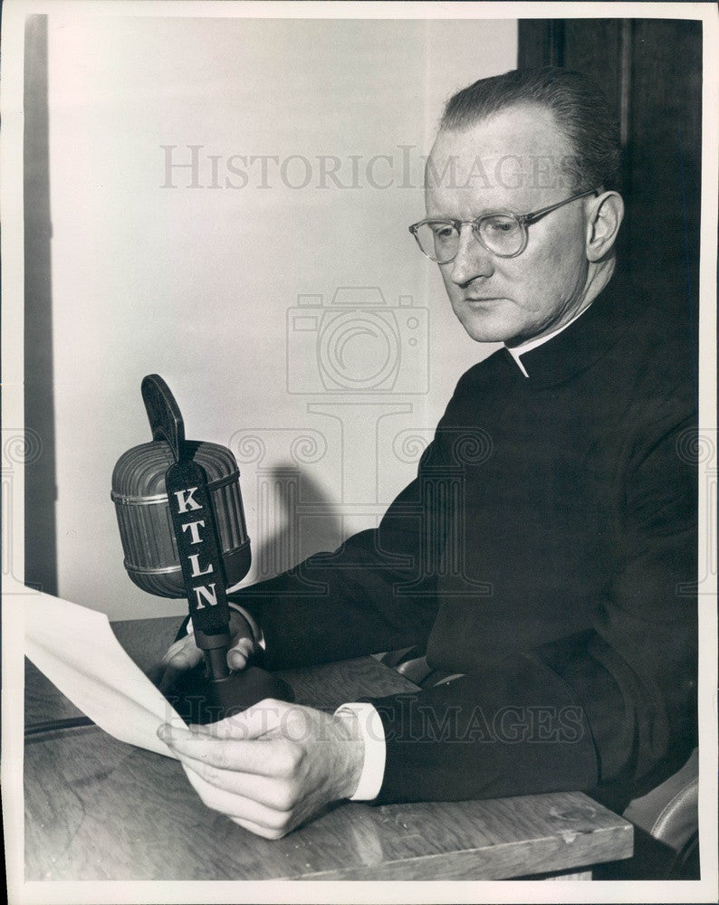 1950 The Very Rev William Kenneally, C. M. Press Photo - Historic Images