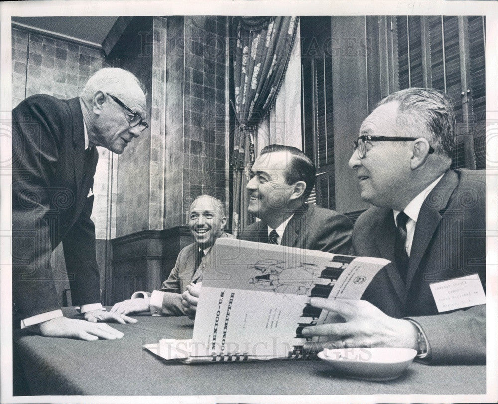 1963 Denver, Colorado Great Western Sugar Co President Frank Kemp Sr Press Photo - Historic Images