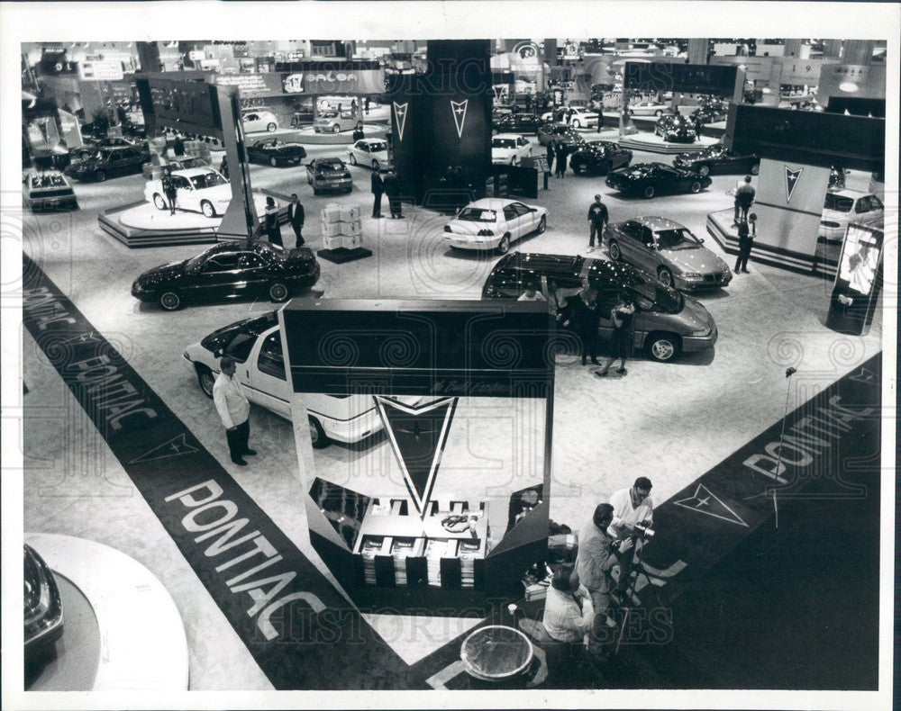 1992 Detroit, Michigan 1992 Auto Show Press Photo - Historic Images