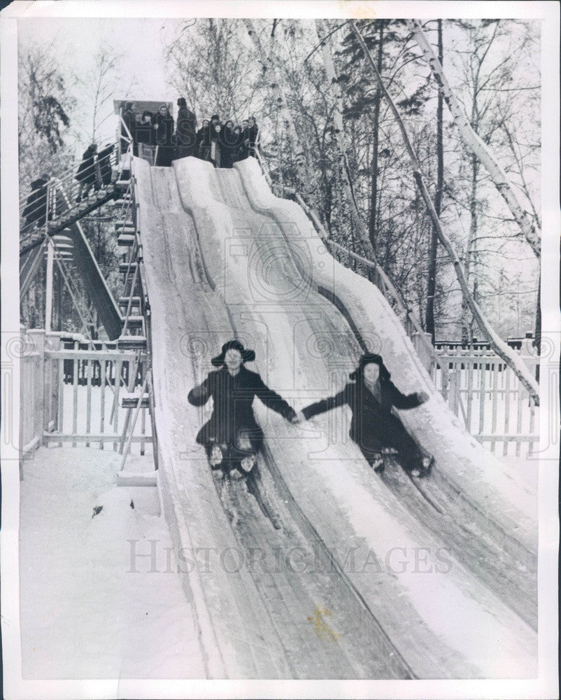 1955 Moscow, Russia Sokolniki Park Toboggan Board Press Photo - Historic Images