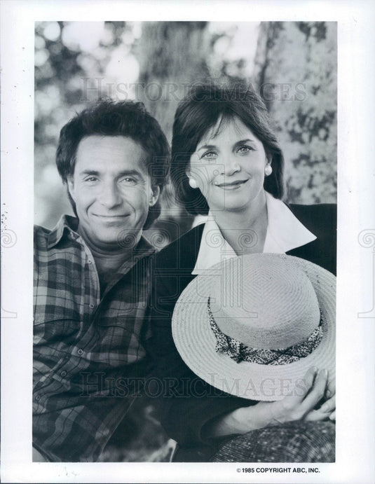 1986 Hollywood Actor Cindy Williams/Bill Hudson in Help Wanted: Kids Press Photo - Historic Images