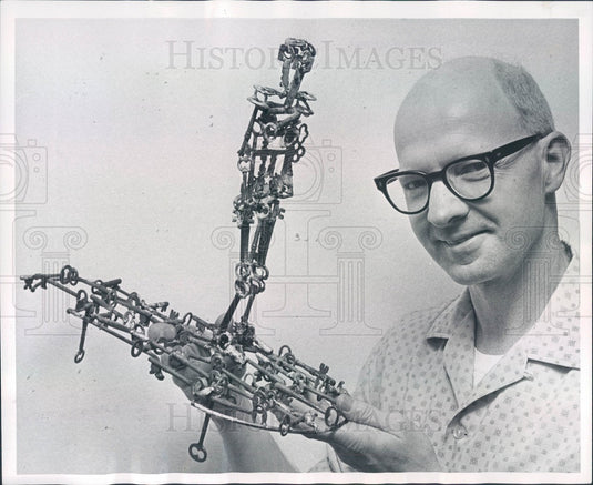 1965 The Key Woman & Creator Richard Larson, Denver, CO Geologic Press Photo - Historic Images