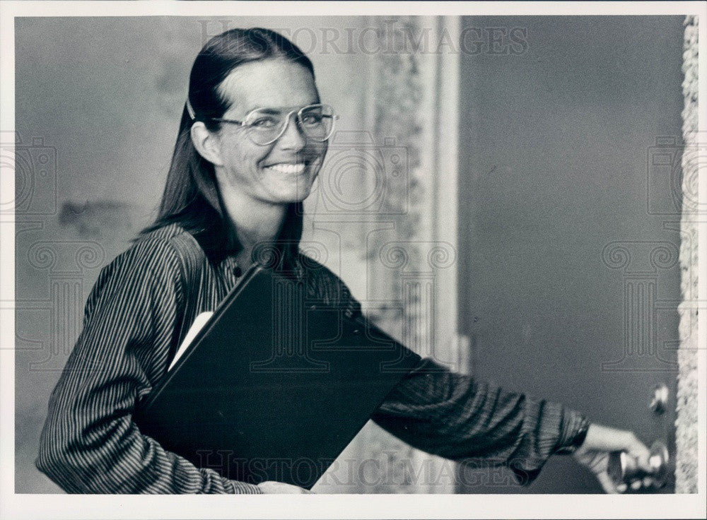 1985 Denver, Colorado First Woman Firefighter Heather Larson Press Photo - Historic Images