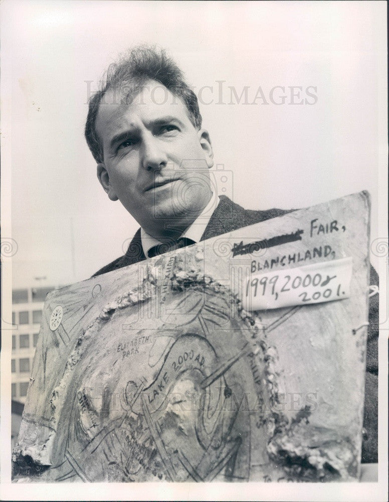 1967 London, England Visionary John Goodman & Painting of Garden Press Photo - Historic Images