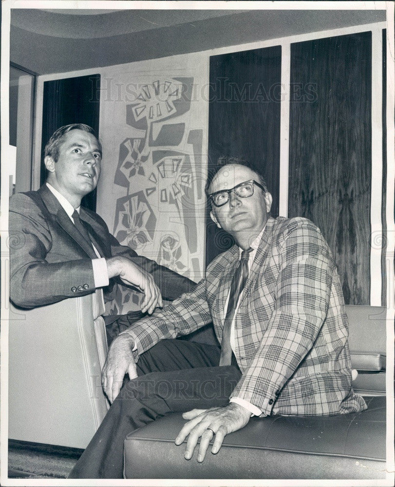 1966 Wheat Ridge, CO Artist Wm Joseph &amp; Architect Helmutt Mueller Press Photo - Historic Images