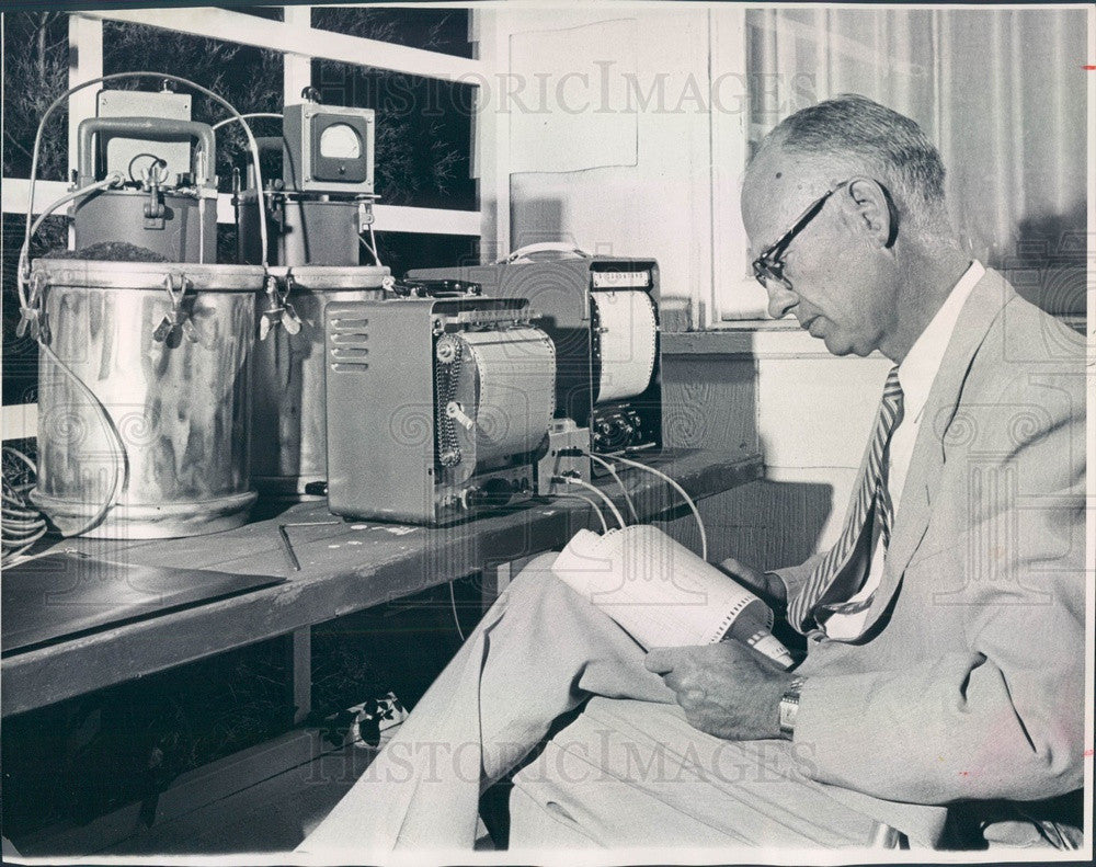 1962 Colorado School of Mines Dean Dr. Raymond Jordan Press Photo - Historic Images