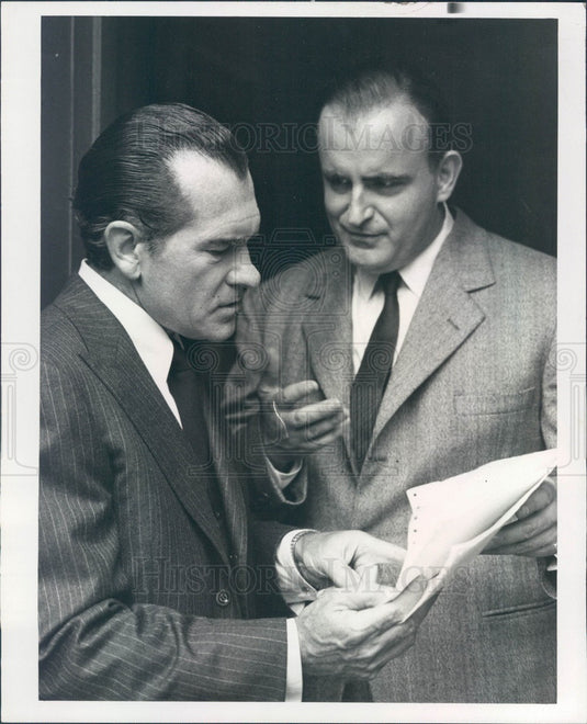 1977 Actors Peter Boyle & Richard Dixon in Tail Gunner Joe Press Photo - Historic Images