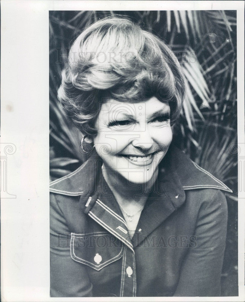 1977 Broadway &amp; Film Actress &amp; Singer Vivian Blaine Press Photo - Historic Images