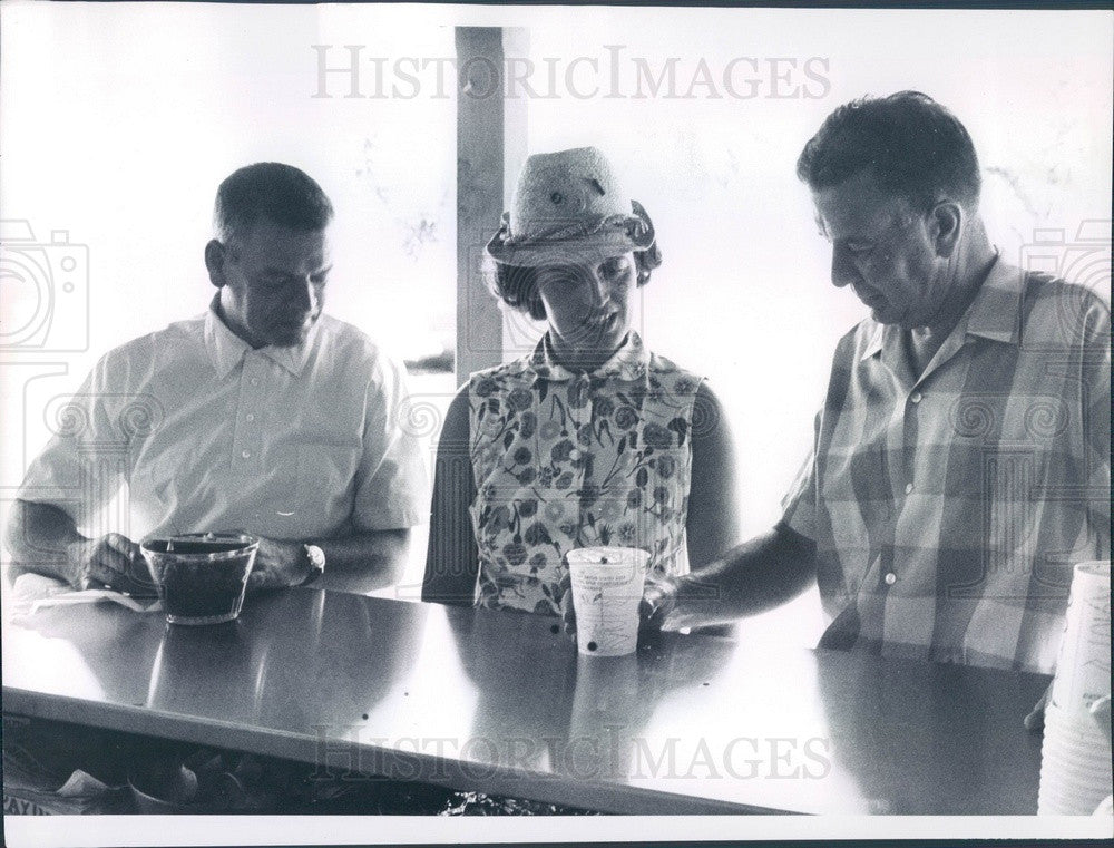 1960 Big Band Leader Les Brown, Sam McDowell, Mrs HG McClintock Press Photo - Historic Images