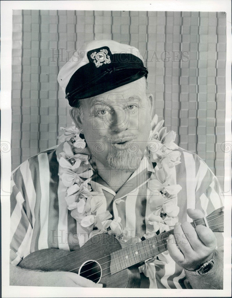 1965 Broadway & Hollywood Actor & Singer Burl Ives Press Photo - Historic Images