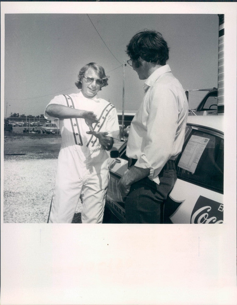 1973 Stunt Driver Tim Chitwood &amp; Ron Wiggins, St Petersburg Times Press Photo - Historic Images