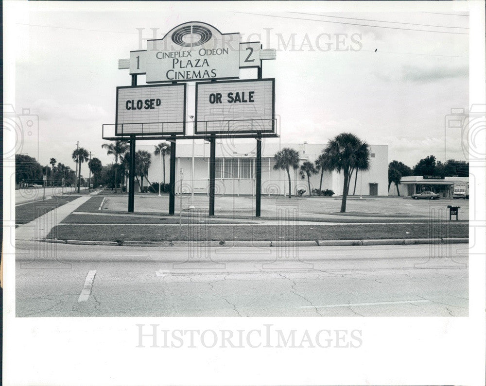 1989 St Petersburg, Florida Plaza Theaters Cineplex Odeon For Sale Press Photo - Historic Images