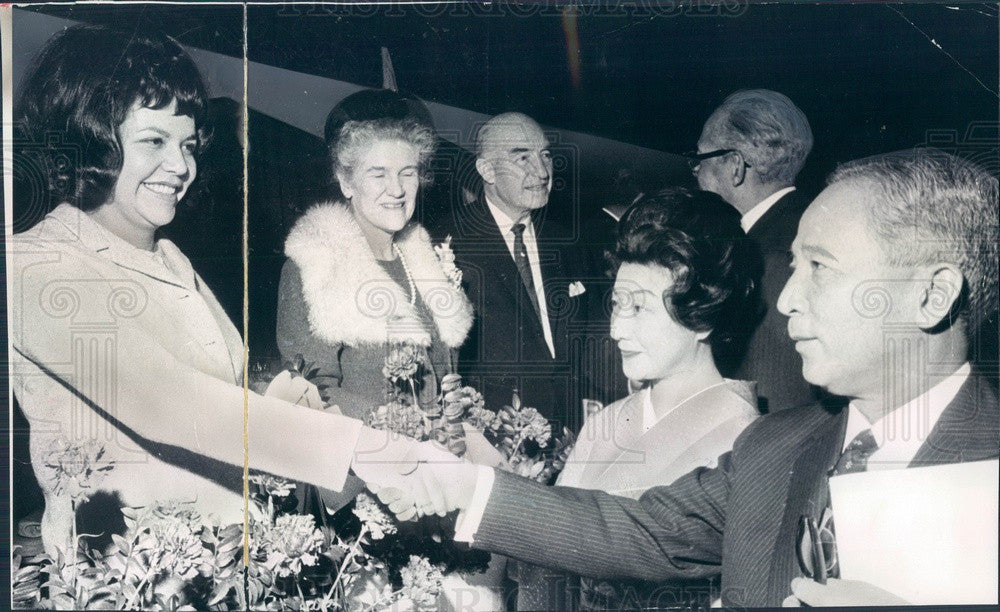 1965 Wyoming Sen Milward Simpson, Japanese Ambassador Ryuji Takeuchi Press Photo - Historic Images