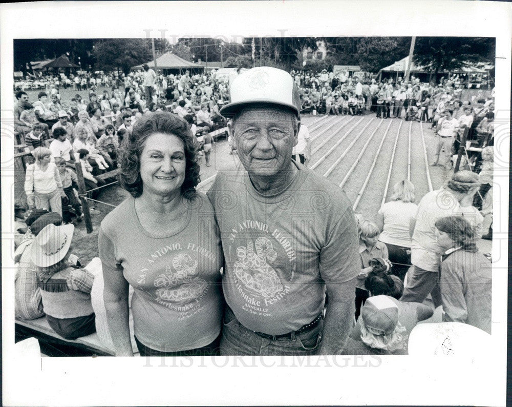 1982 San Antonio, Florida Rattlesnake Festival Organizers Press Photo - Historic Images