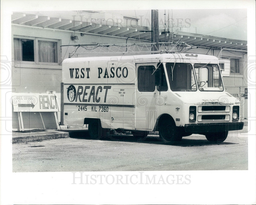 1985 West Pasco, FL REACT Van, Radio Emergency Associated Citizens Press Photo - Historic Images