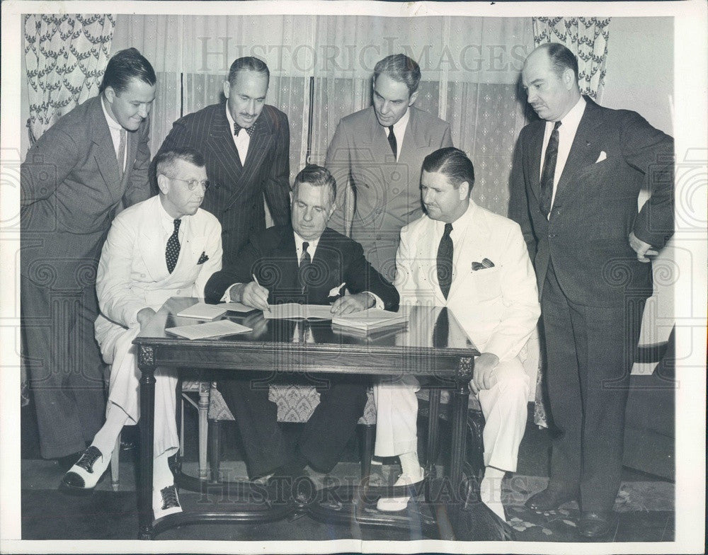 1938 Washington, DC Civil Aeronautic Commission First Meeting Press Photo - Historic Images