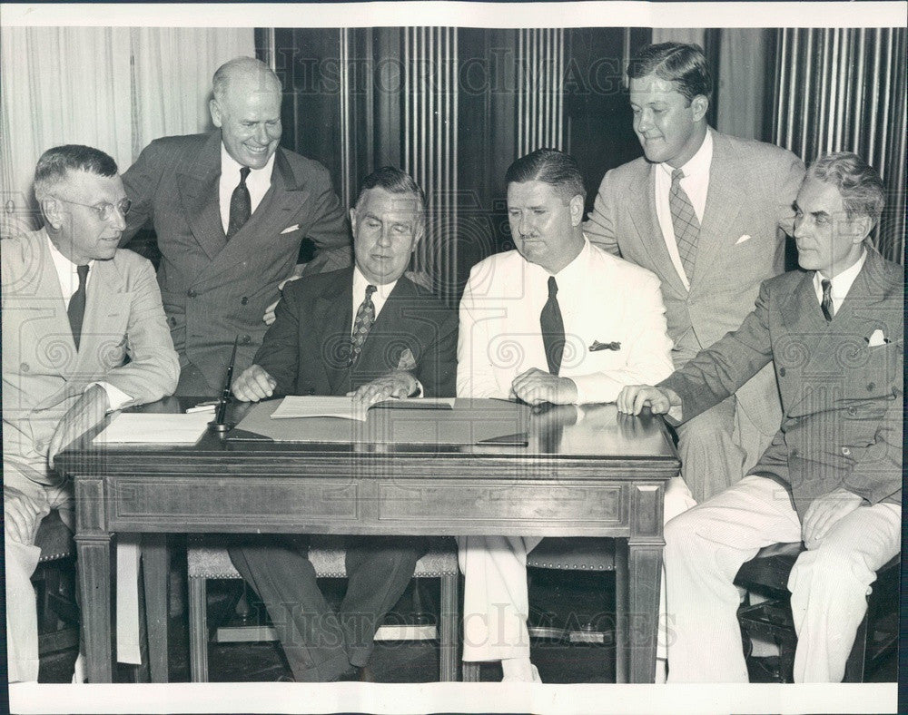 1938 Washington, DC Civil Aeronautic Commission, Harlee Branch Press Photo - Historic Images