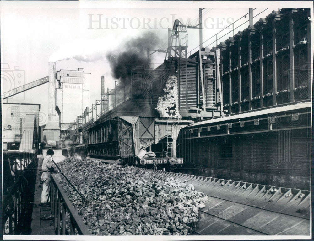 1962 The Netherlands Coal Production, Coke Oven Unloaded Press Photo - Historic Images