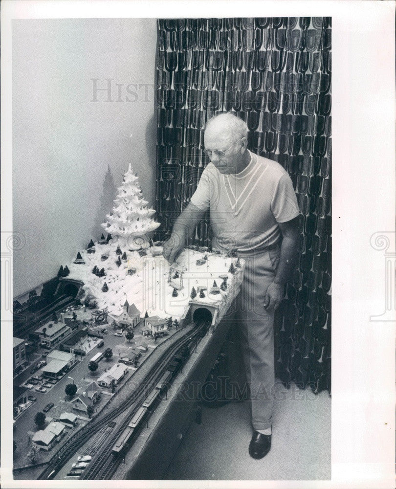 1971 St Petersburg, Florida Lafe Cote & Model Train Press Photo - Historic Images