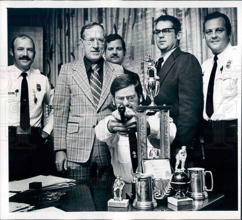 1974 Clearwater, FL Police Chief Frank Daniels, Michael Platt Press Photo - Historic Images