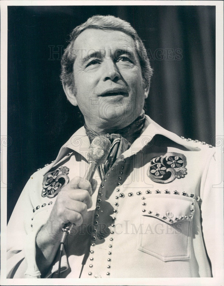 1975 Emmy Winning Entertainer Perry Como Press Photo - Historic Images