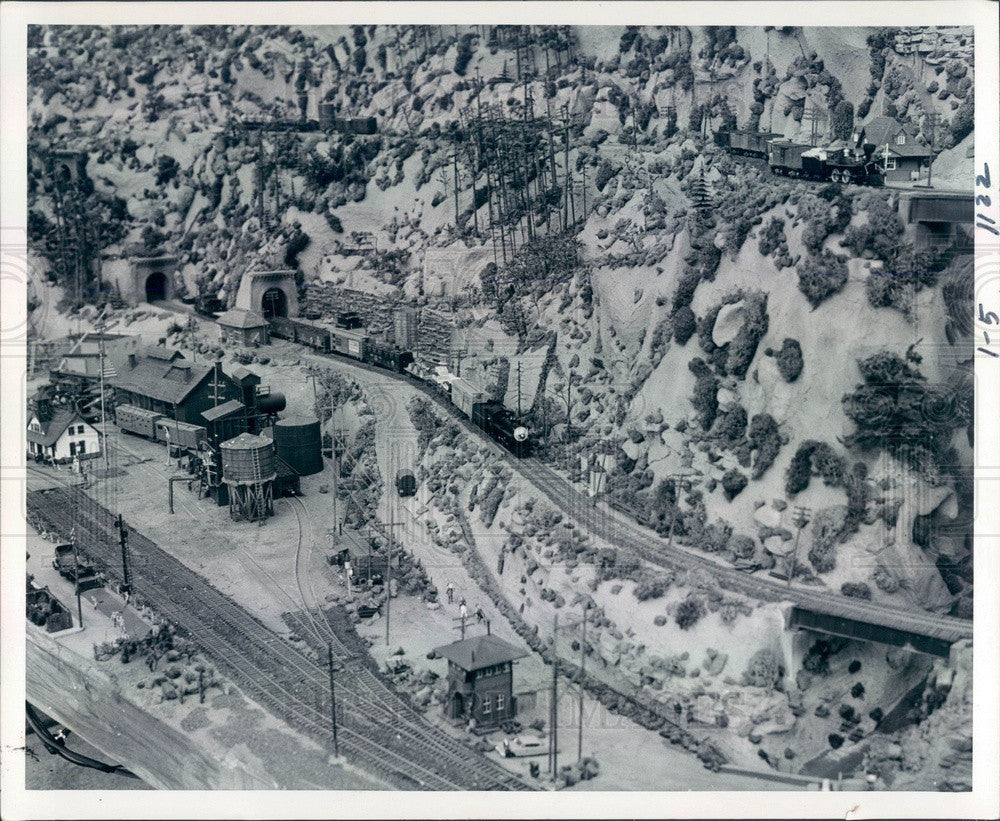 1976 Railrodeo Traveling Model Train Exhibit by Irvine Saylor of PA Press Photo - Historic Images